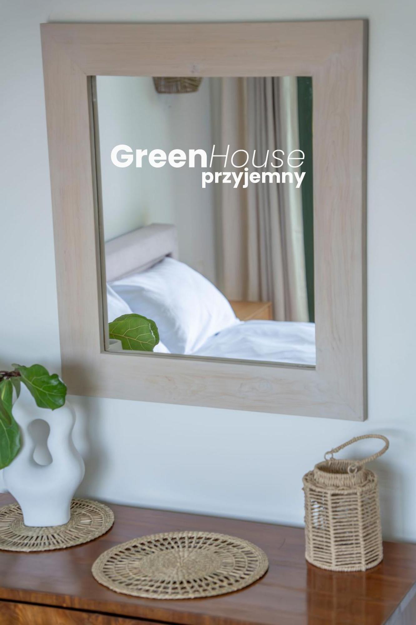 House - Nad Jeziorem Z Pomostem * Olsztyn (Warmian-Masurian)